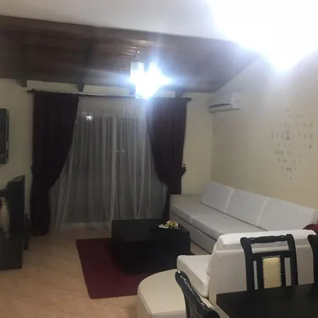 Appartement Lovely 2 Bedroom