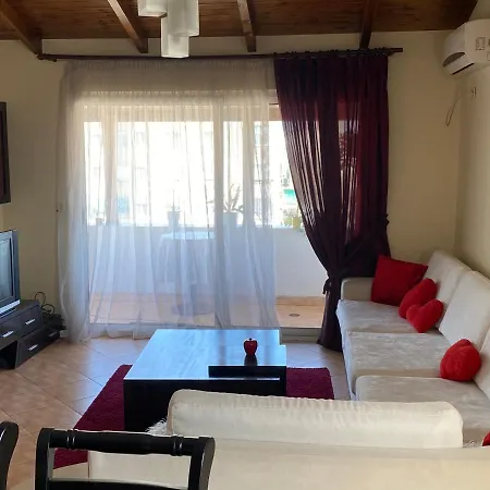 Appartement Lovely 2 Bedroom